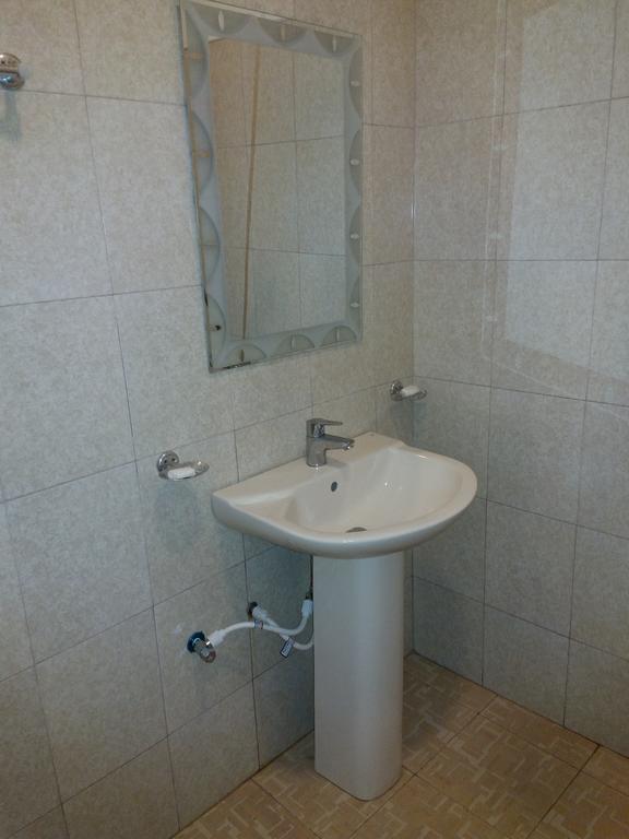 אלה Green Lushy Home Stay מראה חיצוני תמונה