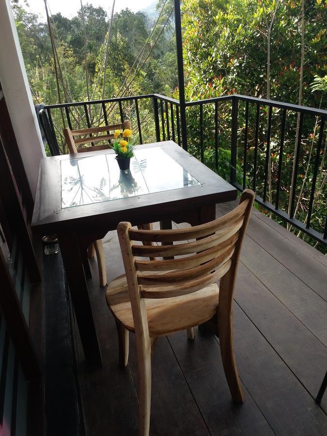 אלה Green Lushy Home Stay מראה חיצוני תמונה