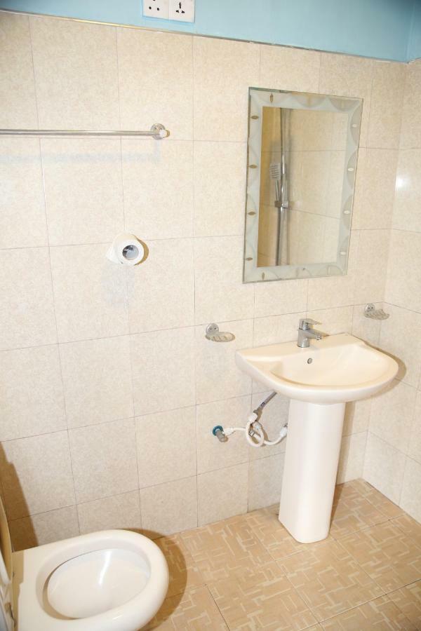 אלה Green Lushy Home Stay מראה חיצוני תמונה